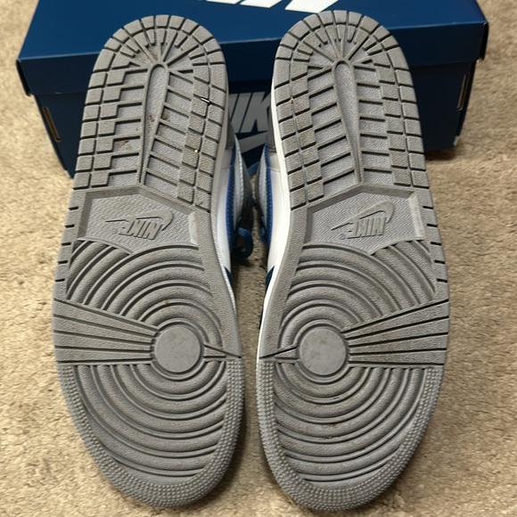 Mens Jordan 1 Retro High OG True Blue - Picture 5 of 10